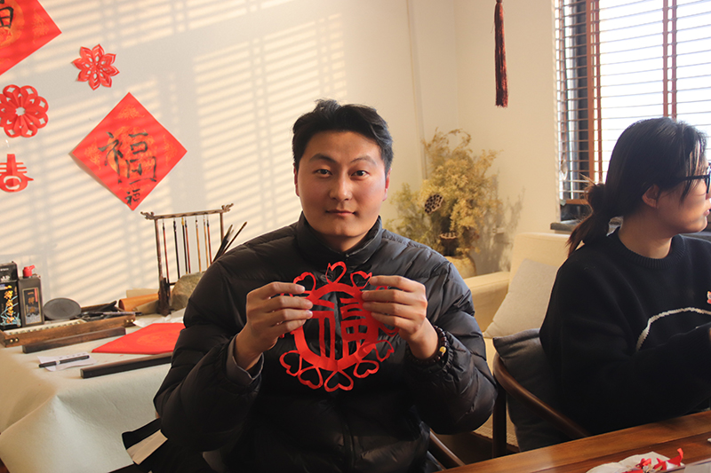 “辞旧迎新，未来可期”，九游体育重工举办创意活动共度元旦佳节