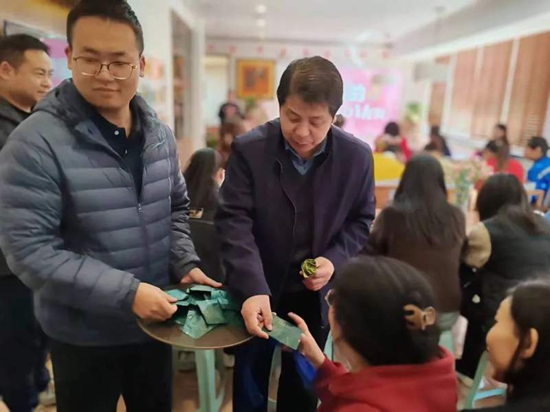 九游体育重工举办“讲担当 展风采”妇女节活动和消防知识讲座活动