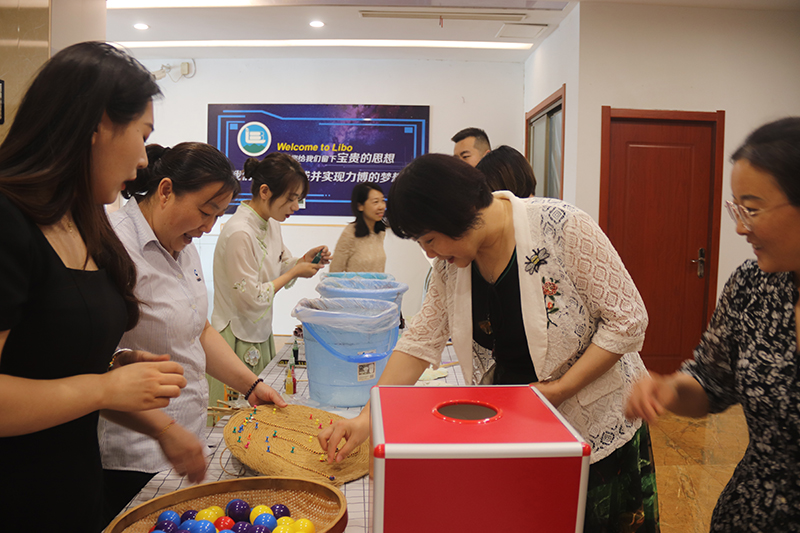 九游体育重工举办“浓情端午，趣味投壶”活动